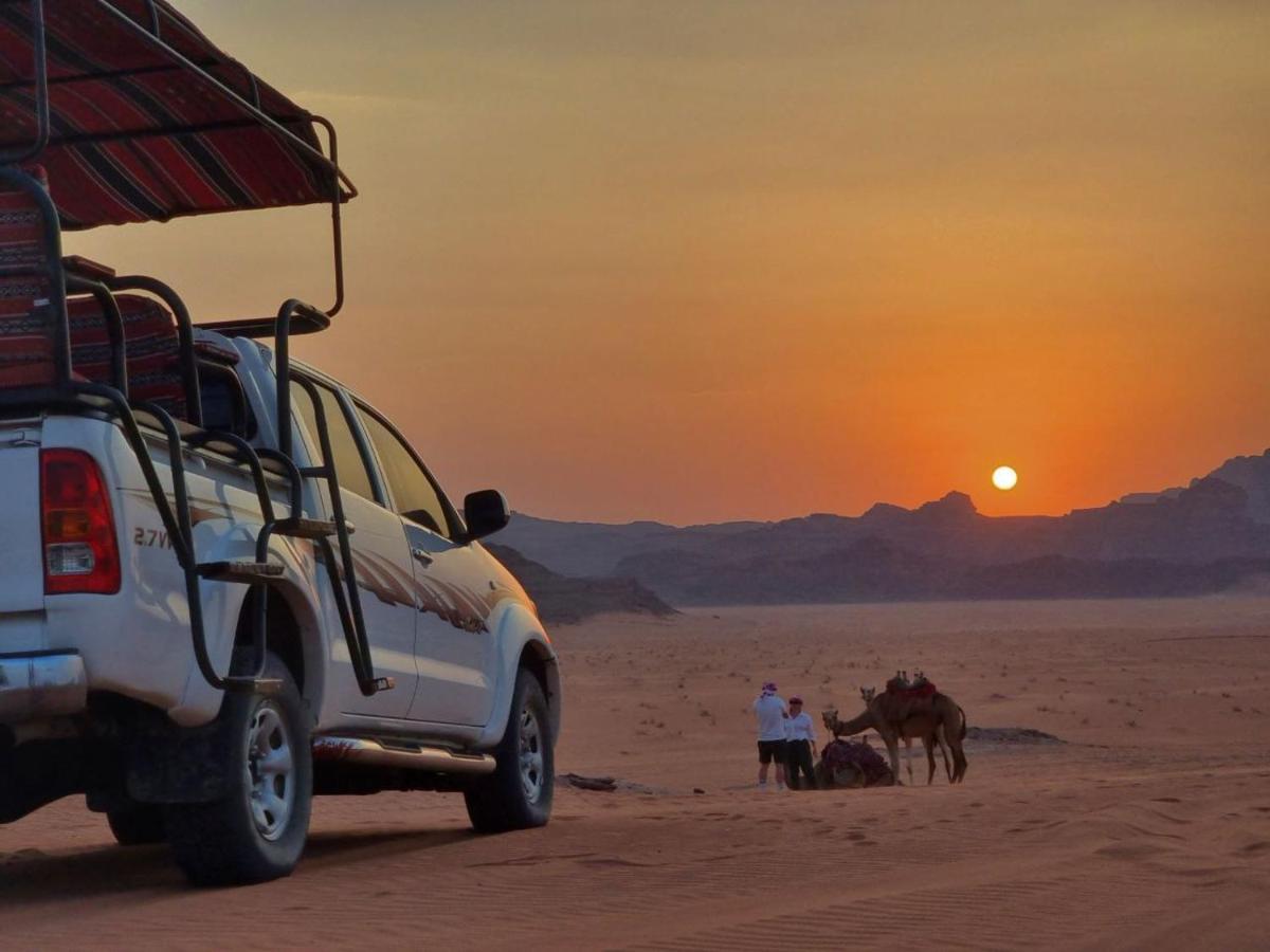 Rum Titanic Camp Wadi Rum Exterior photo
